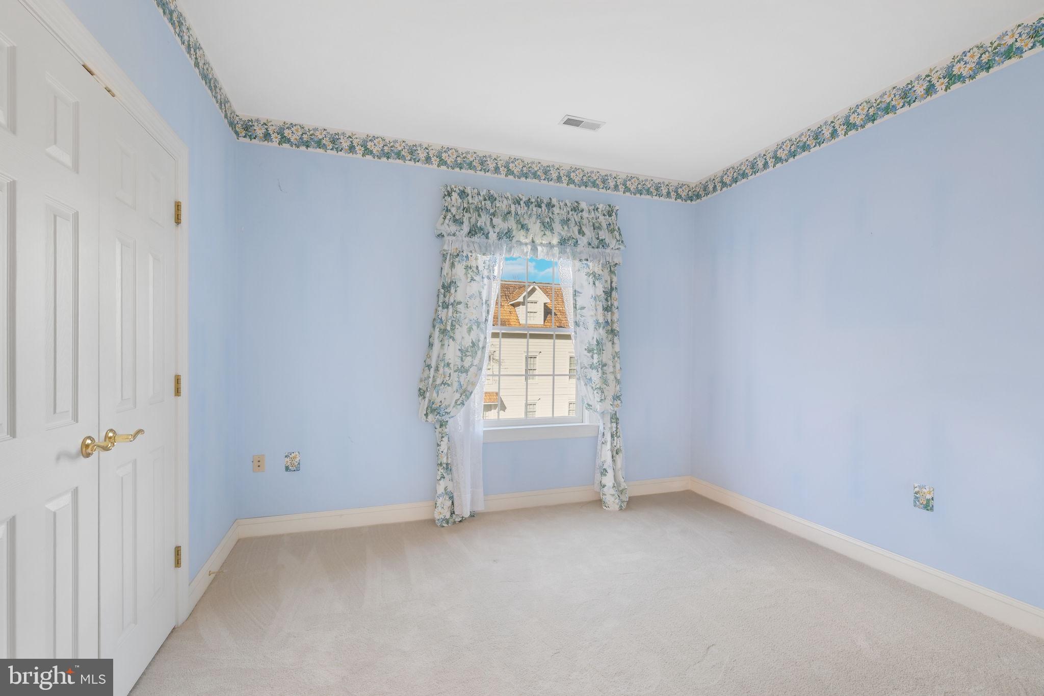 KENTLANDS - Residential