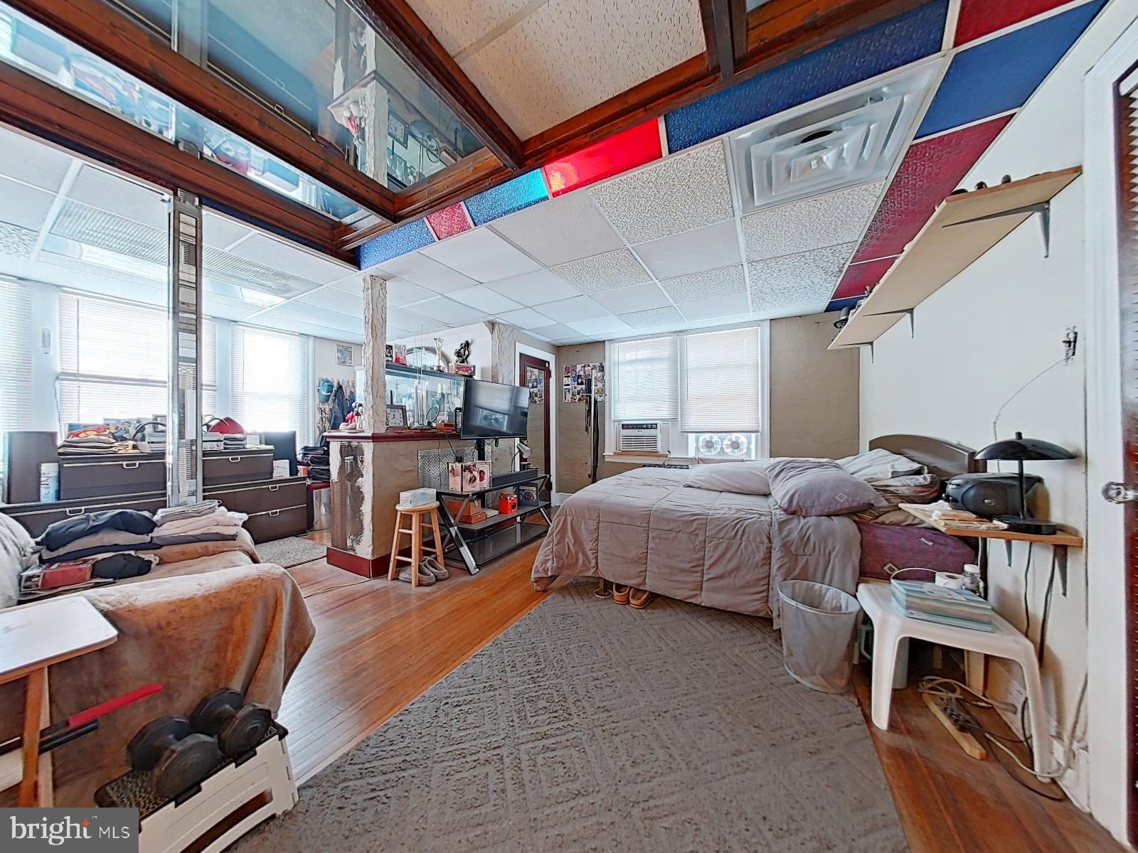 GERMANTOWN (EAST) - Residential