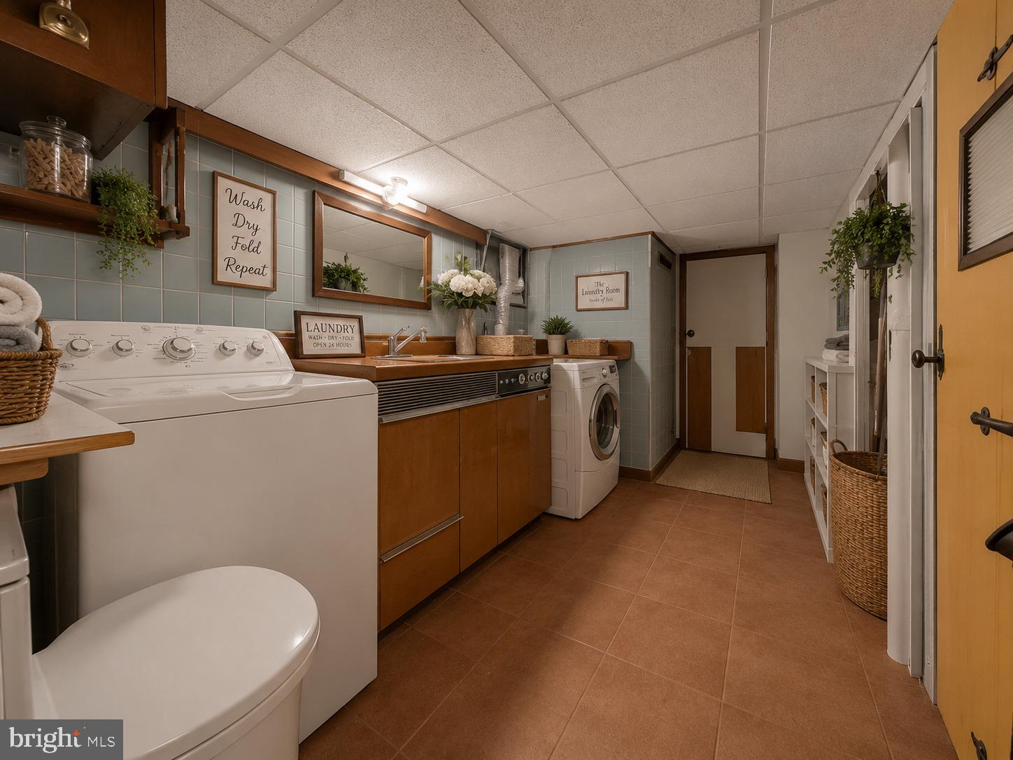 GERMANTOWN (EAST) - Residential
