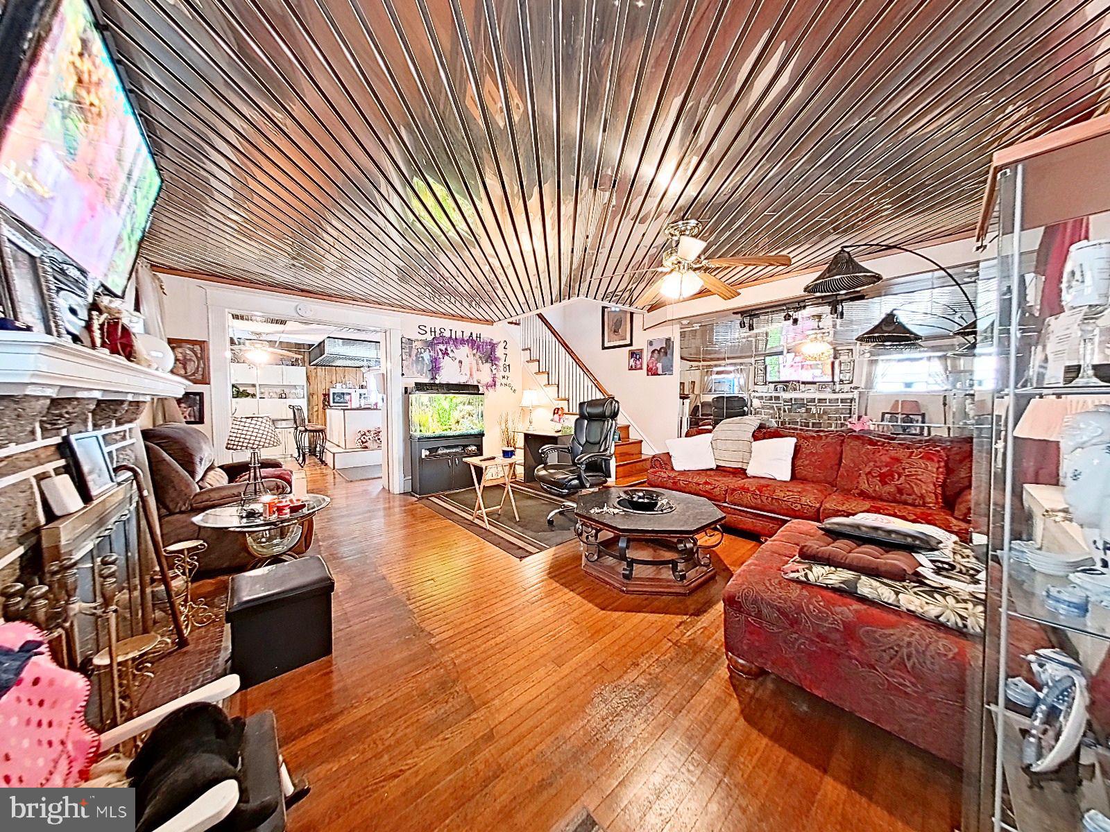 GERMANTOWN (EAST) - Residential