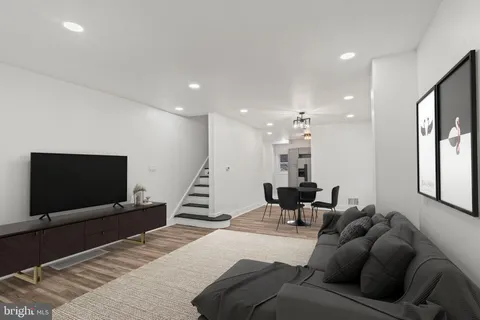 MLS: PADE2109802