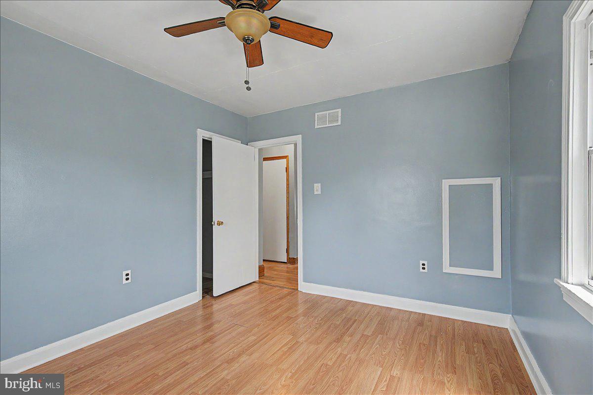 MANOR PARK - Residential