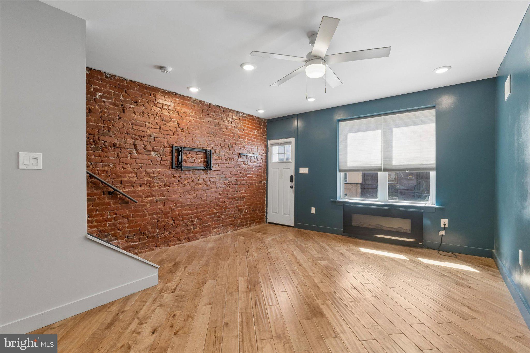 POINT BREEZE - Residential