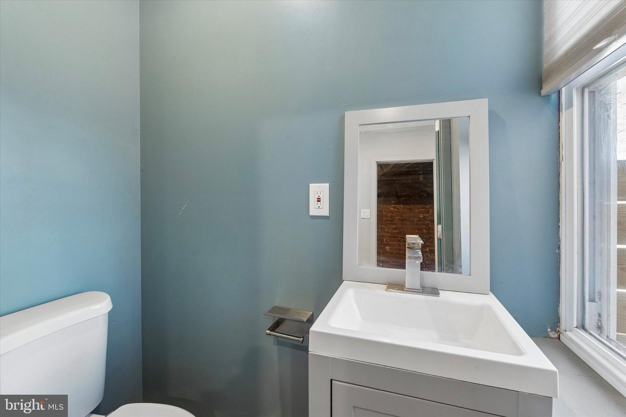 POINT BREEZE - Residential