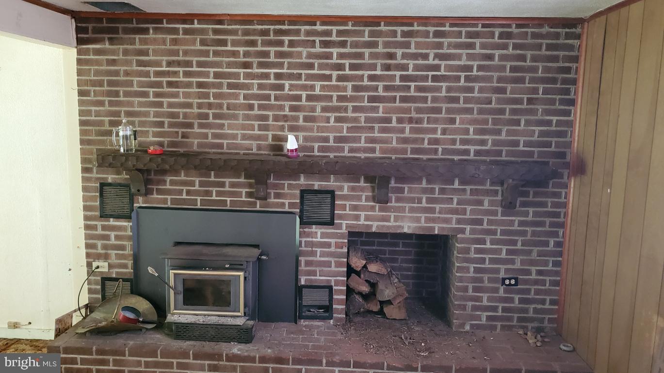 MAPLE GROVE - Residential