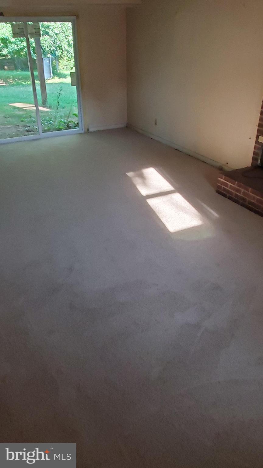 MAPLE GROVE - Residential