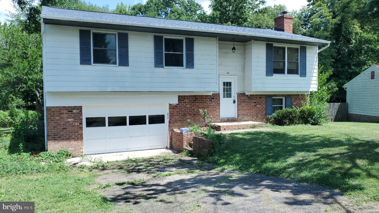 MAPLE GROVE - Residential