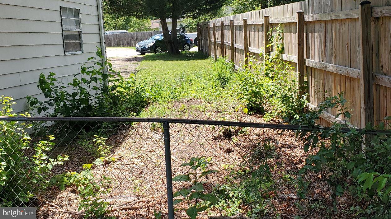 MAPLE GROVE - Residential