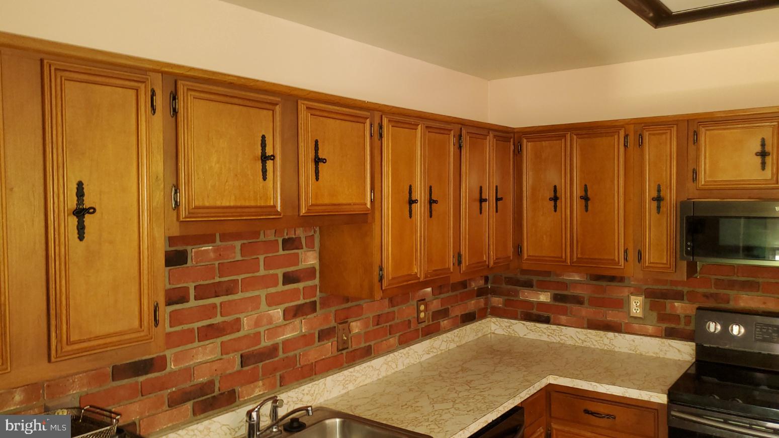 MAPLE GROVE - Residential