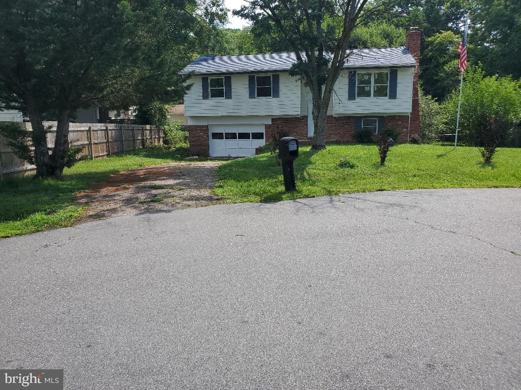 MAPLE GROVE - Residential