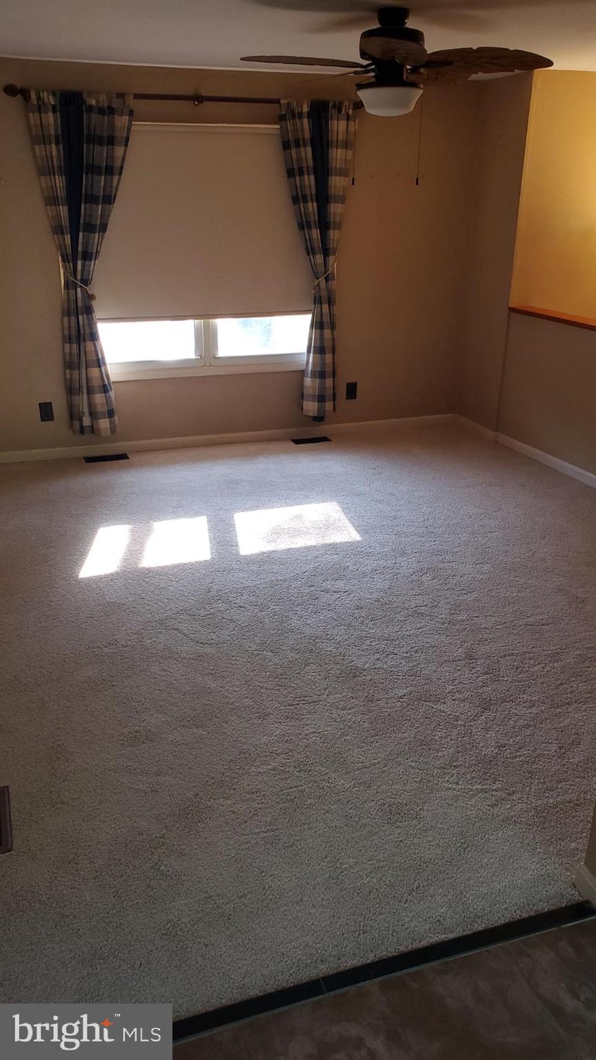 MAPLE GROVE - Residential