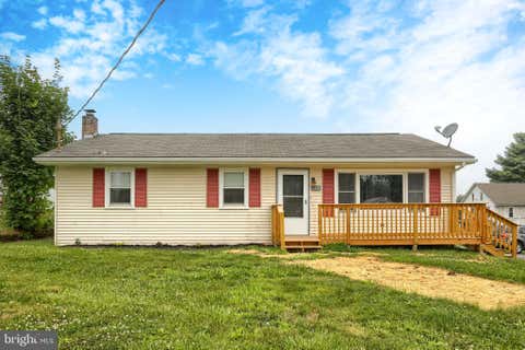 Homes For Sale - 102 5th Street<br/> Dauphin County, MILLERSBURG, PA 17061