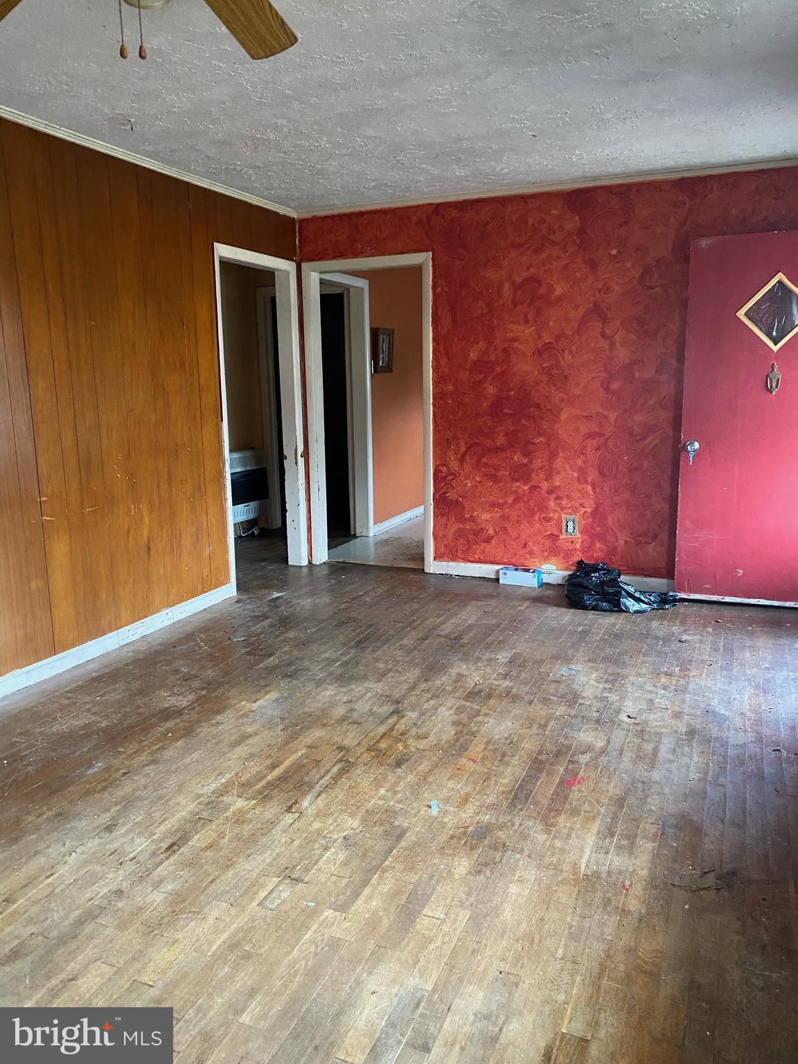 MRS H L STINNETT - Residential