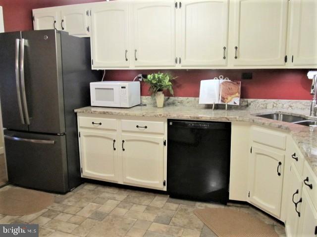 BALTIMORE HIGHLANDS - Residential