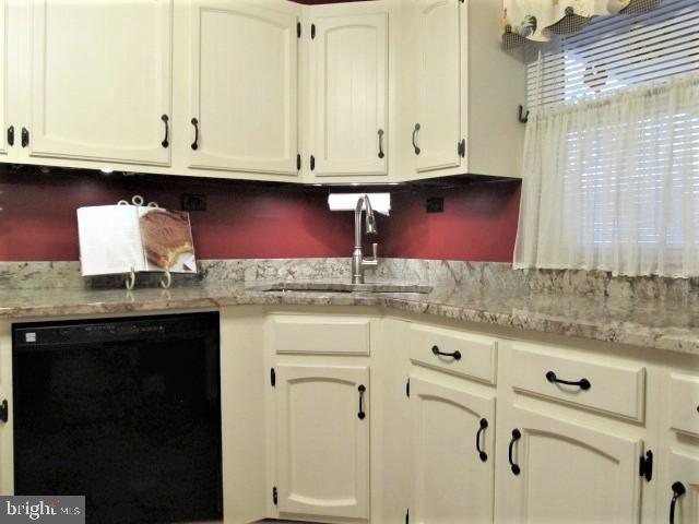 BALTIMORE HIGHLANDS - Residential