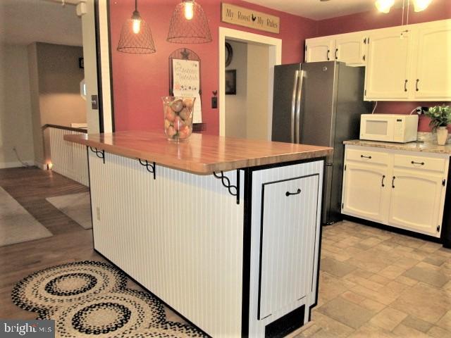 BALTIMORE HIGHLANDS - Residential