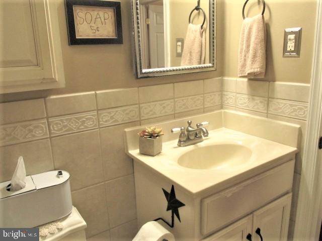 BALTIMORE HIGHLANDS - Residential