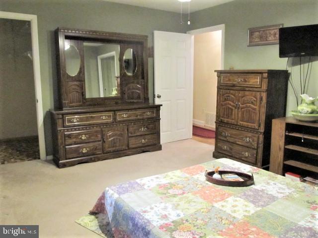 BALTIMORE HIGHLANDS - Residential