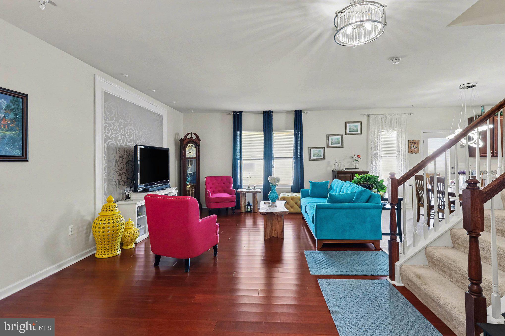 STAFFORD LAKES VILLAGE - Residential