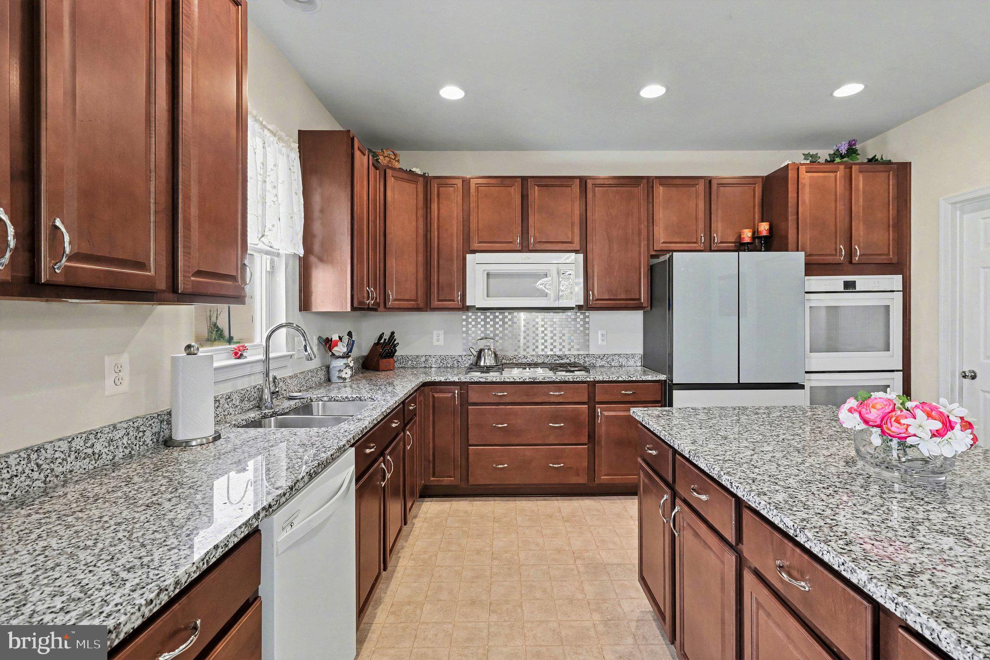 STAFFORD LAKES VILLAGE - Residential