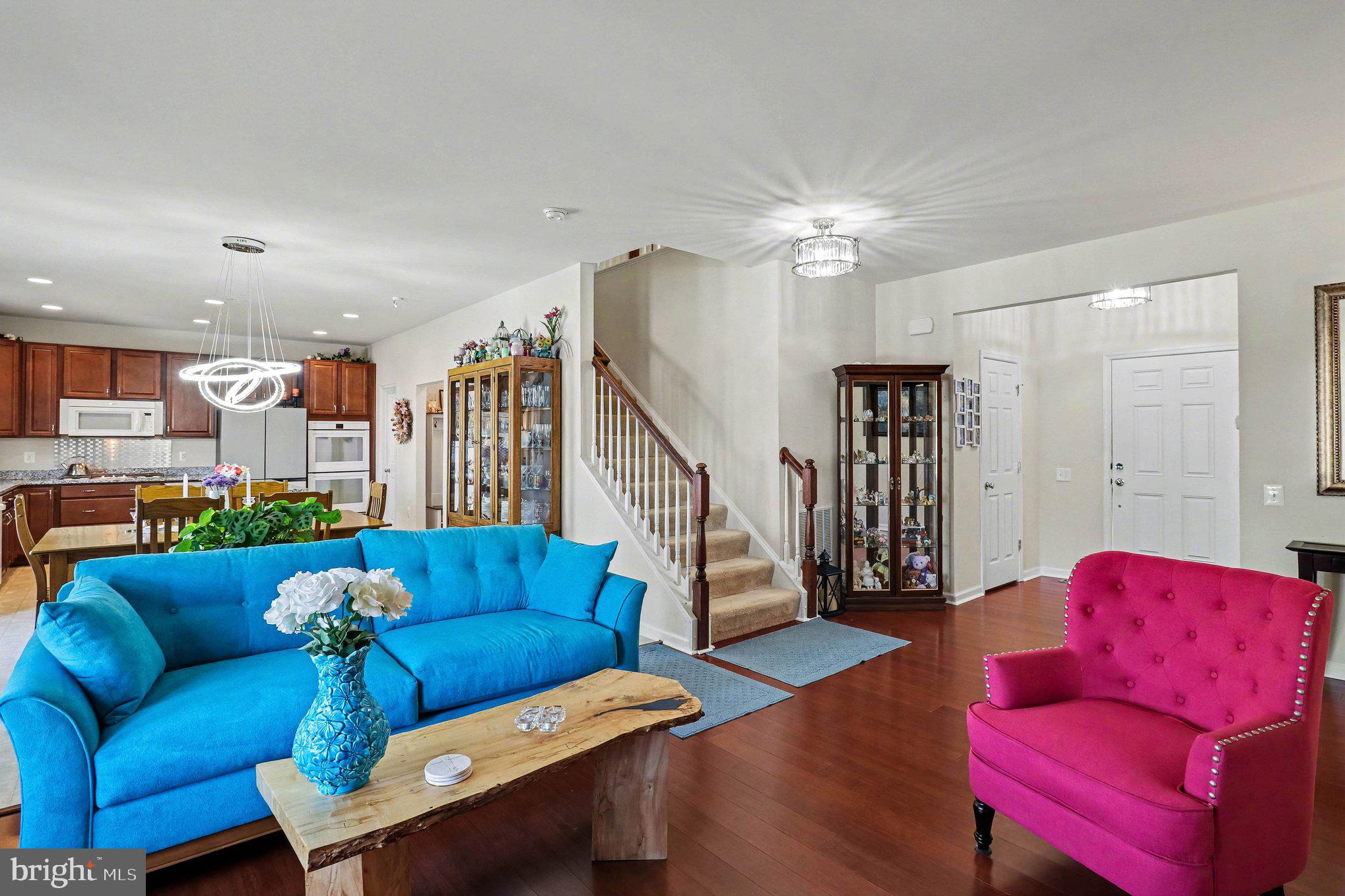 STAFFORD LAKES VILLAGE - Residential