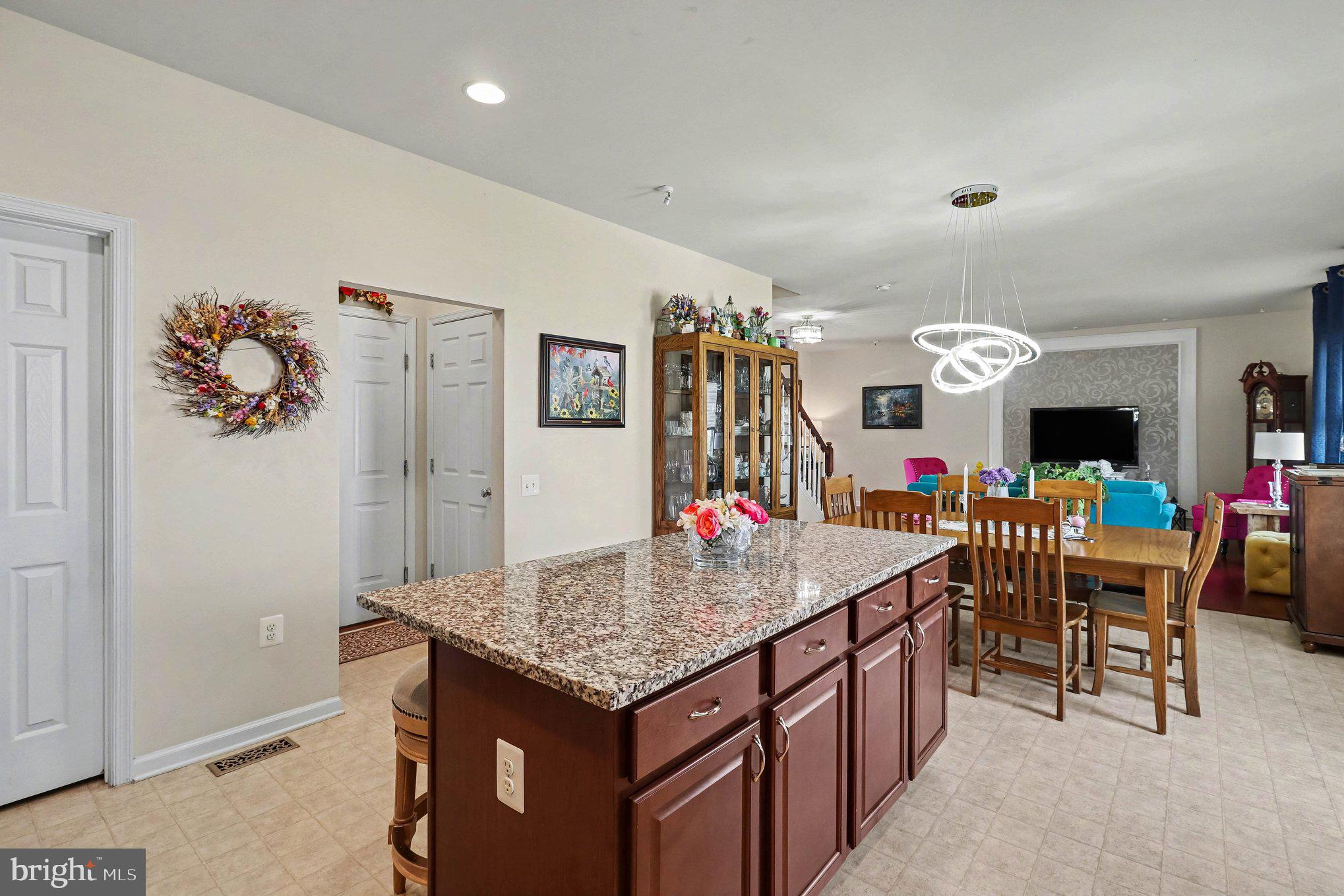 STAFFORD LAKES VILLAGE - Residential