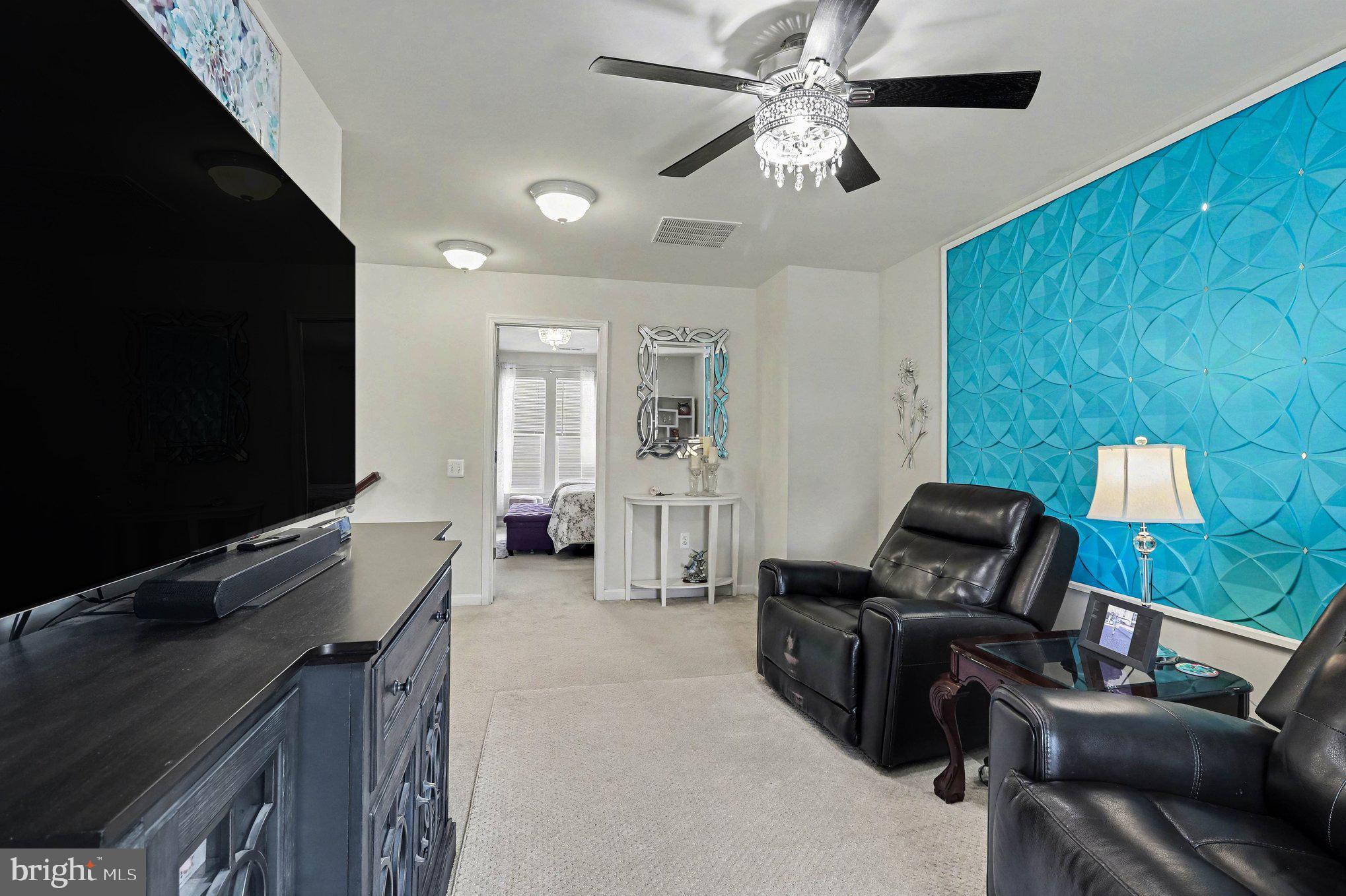 STAFFORD LAKES VILLAGE - Residential