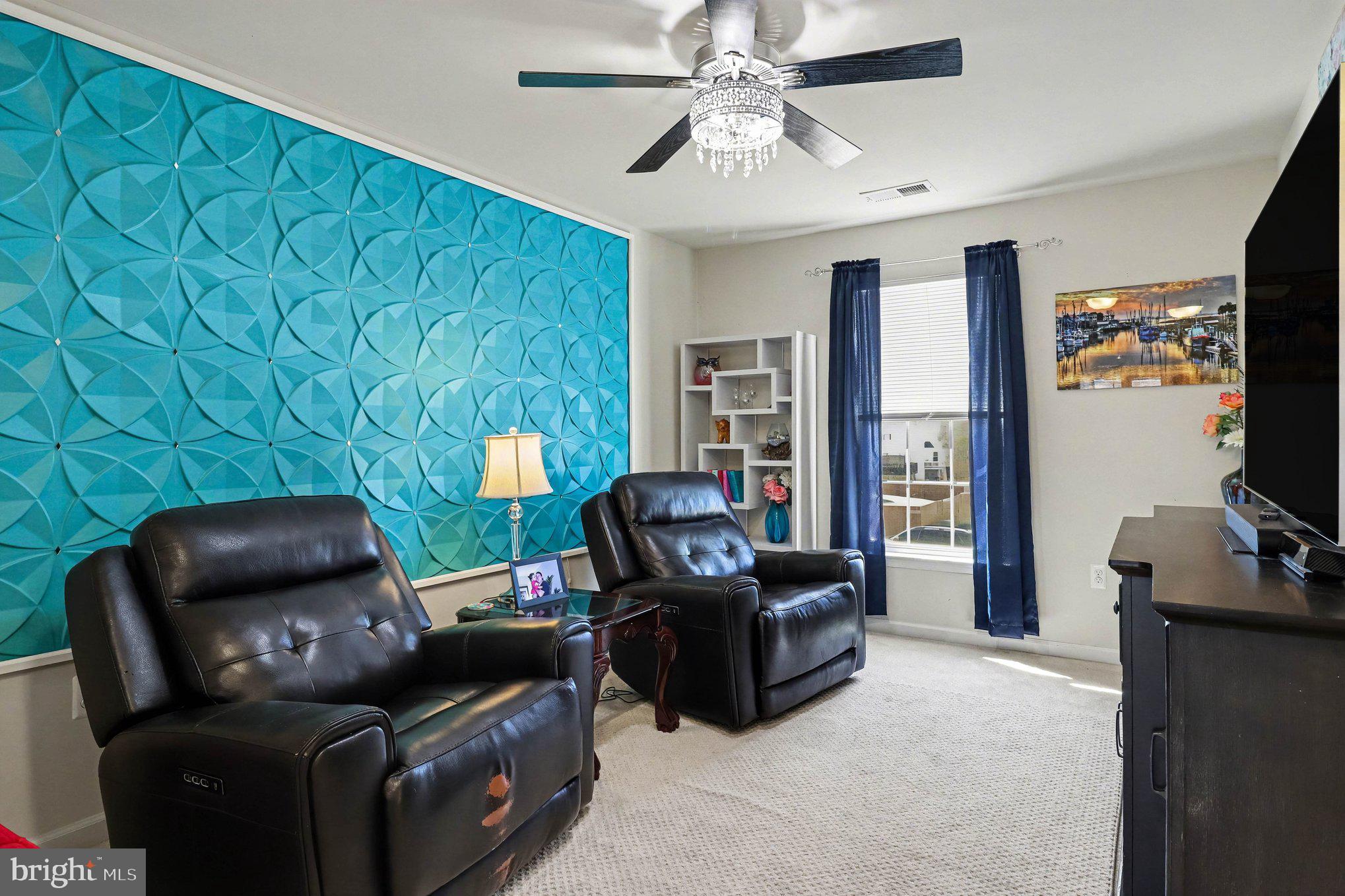 STAFFORD LAKES VILLAGE - Residential