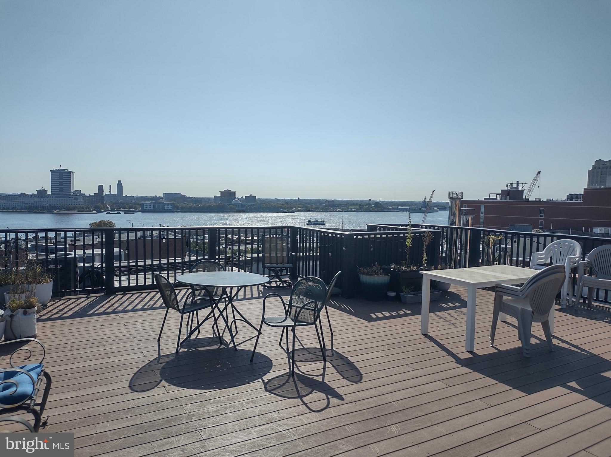 OLD CITY - Residential