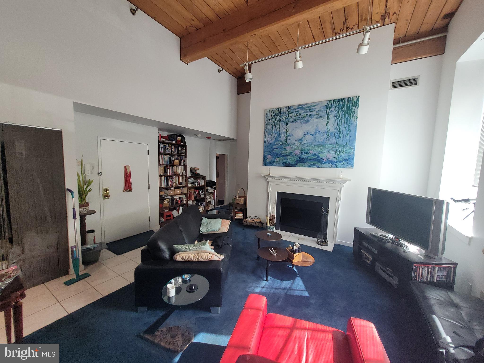 OLD CITY - Residential