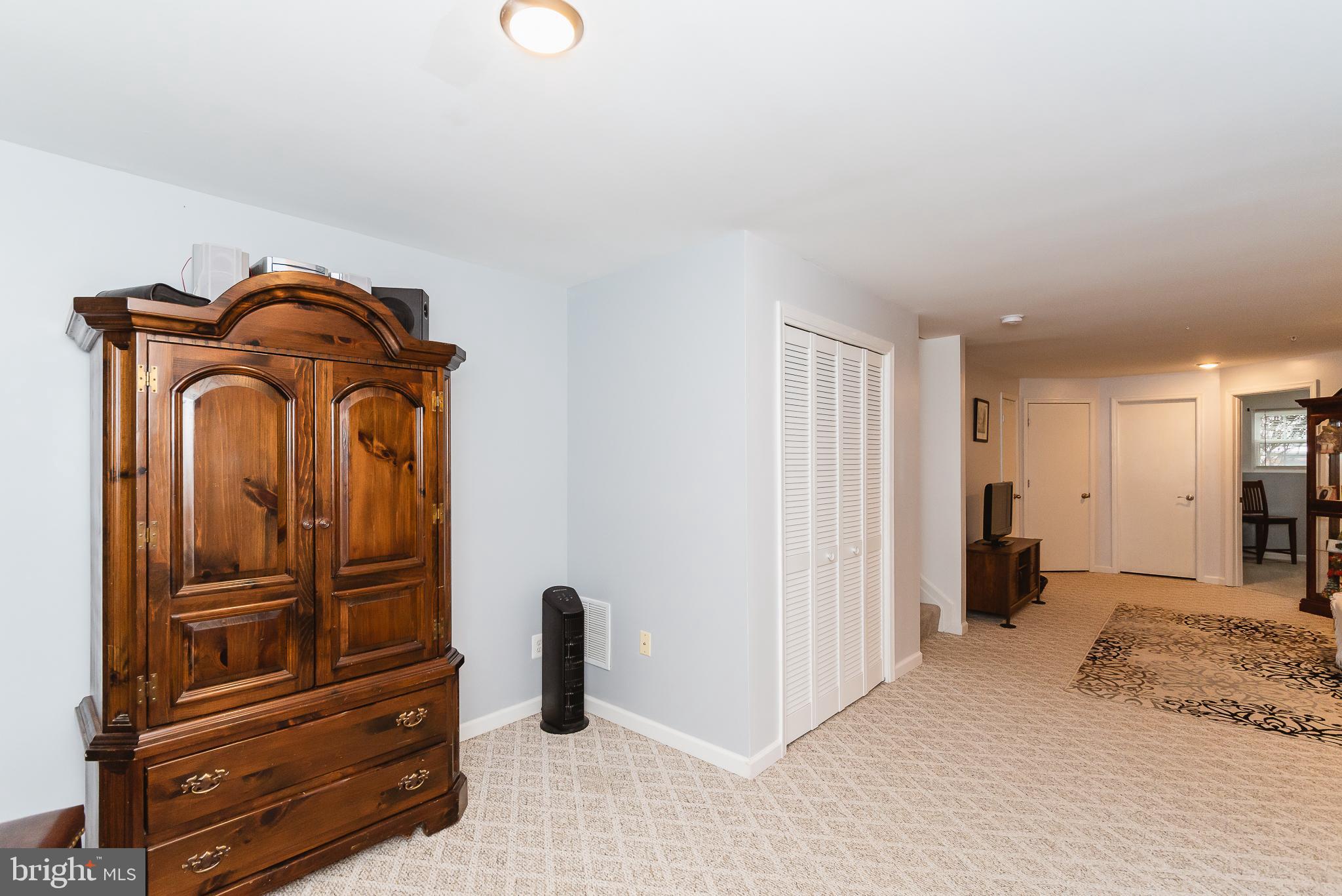 MONMOUTH MEADOWS - Residential