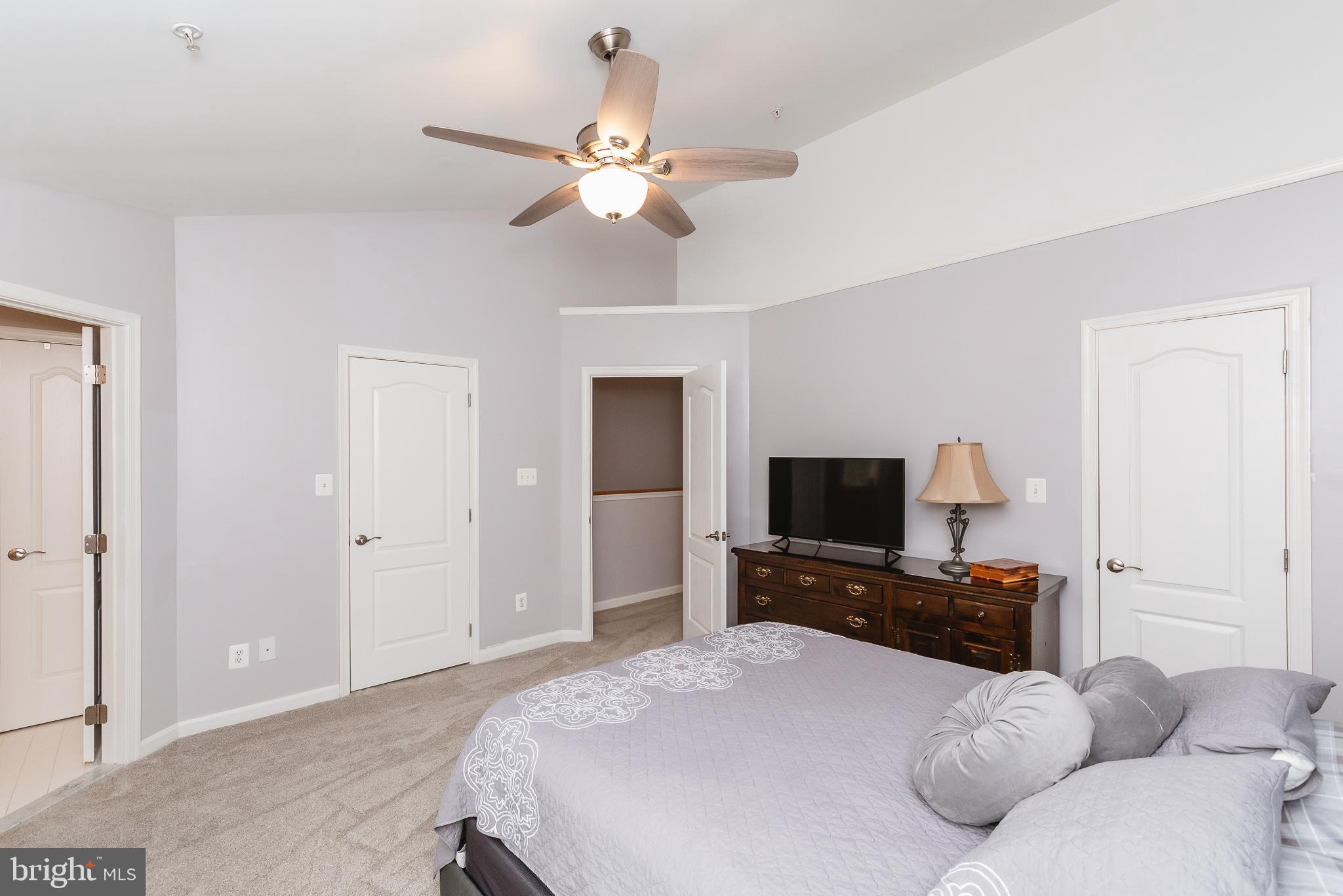 MONMOUTH MEADOWS - Residential