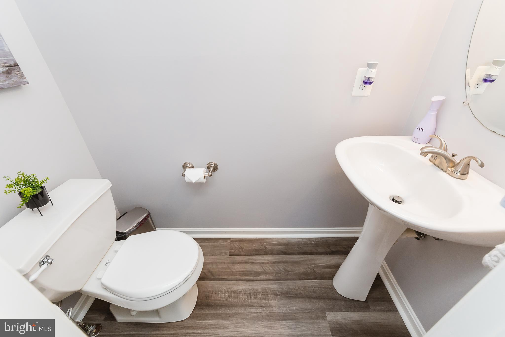 MONMOUTH MEADOWS - Residential