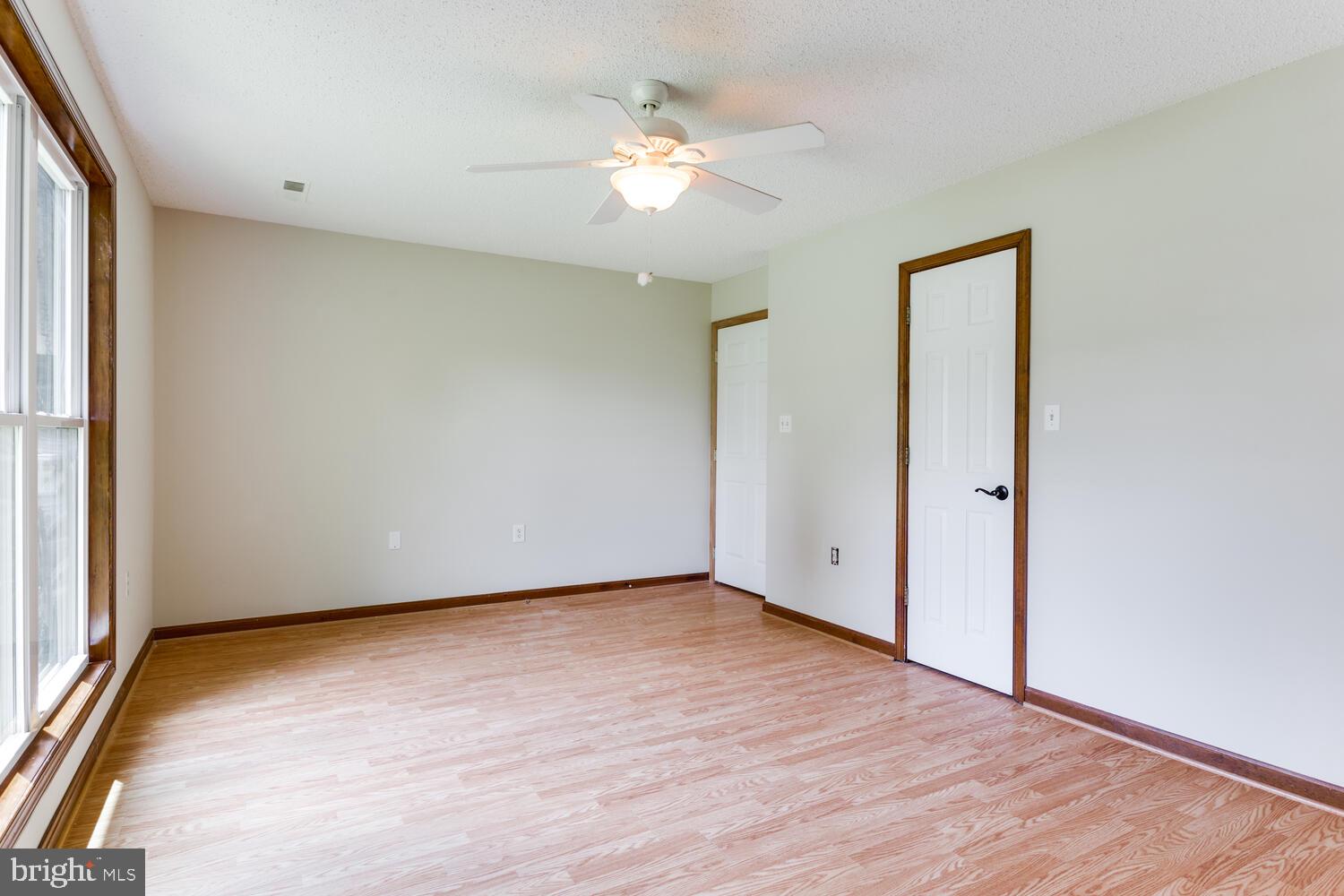 GOLDEN BEACH - Residential