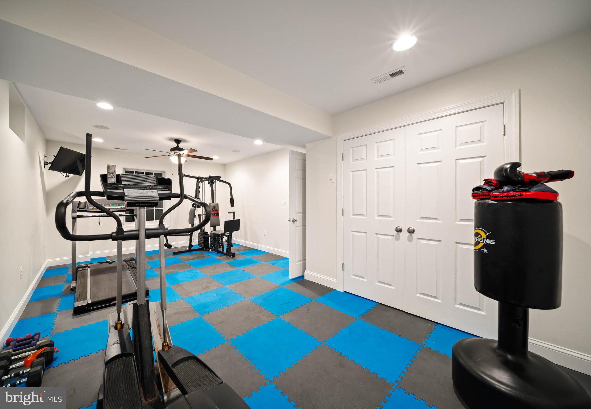 HUNT VALLEY CHASE - Residential