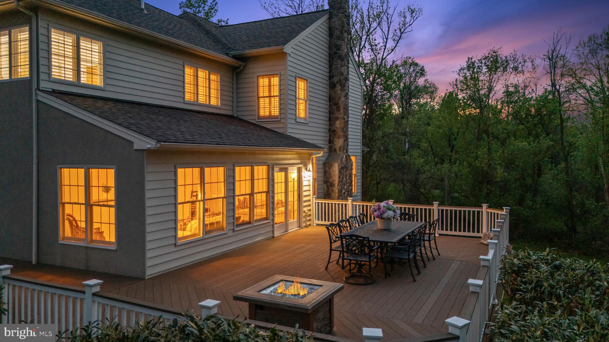 1103 HUNT CREEK LANE