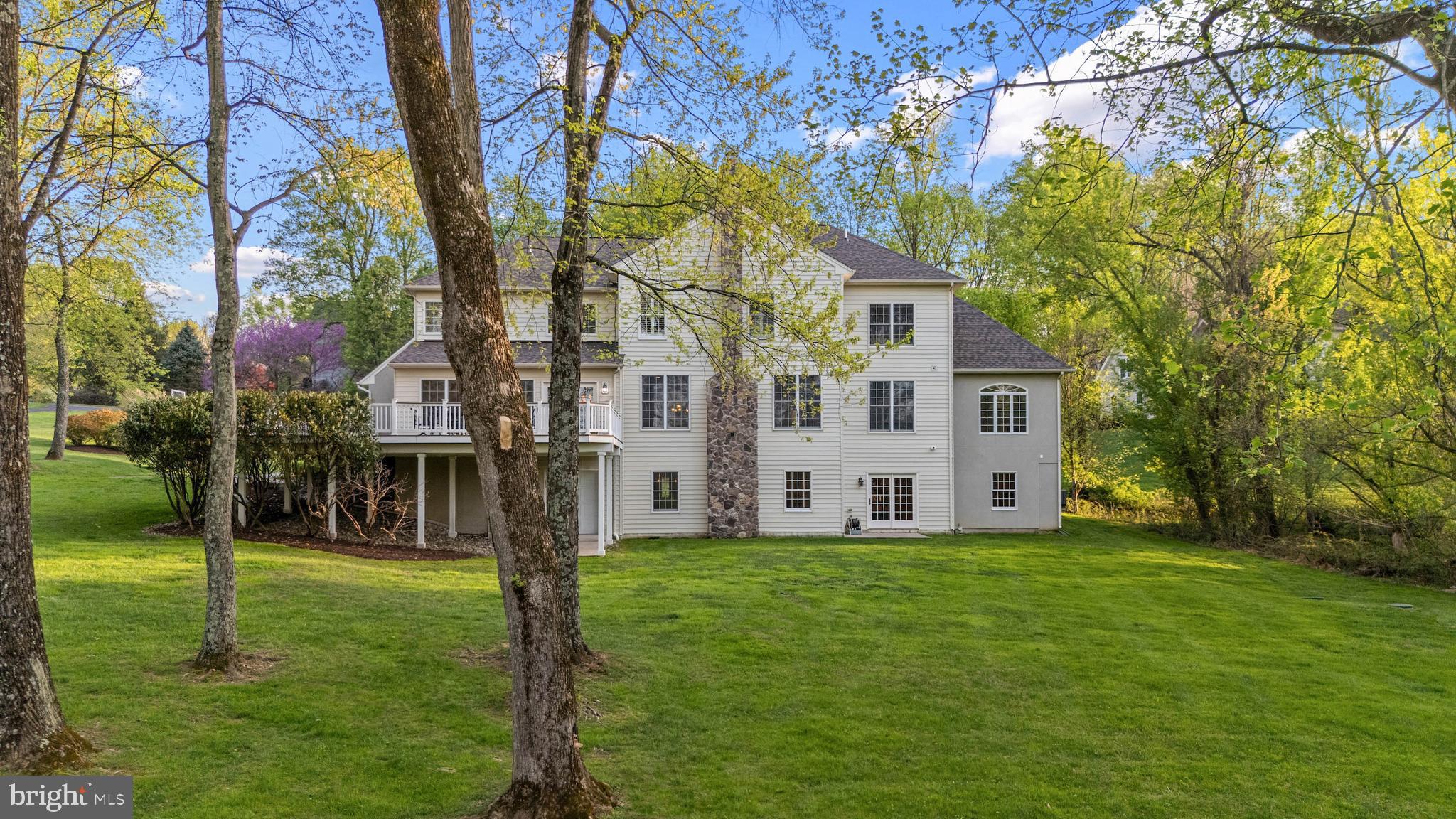 1103 HUNT CREEK LANE