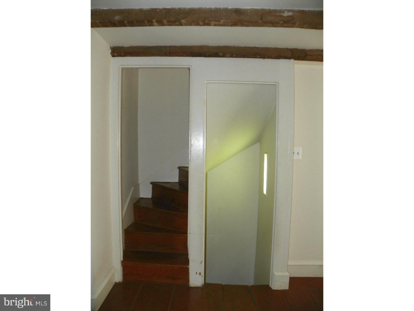 QUEEN VILLAGE - Residential Lease