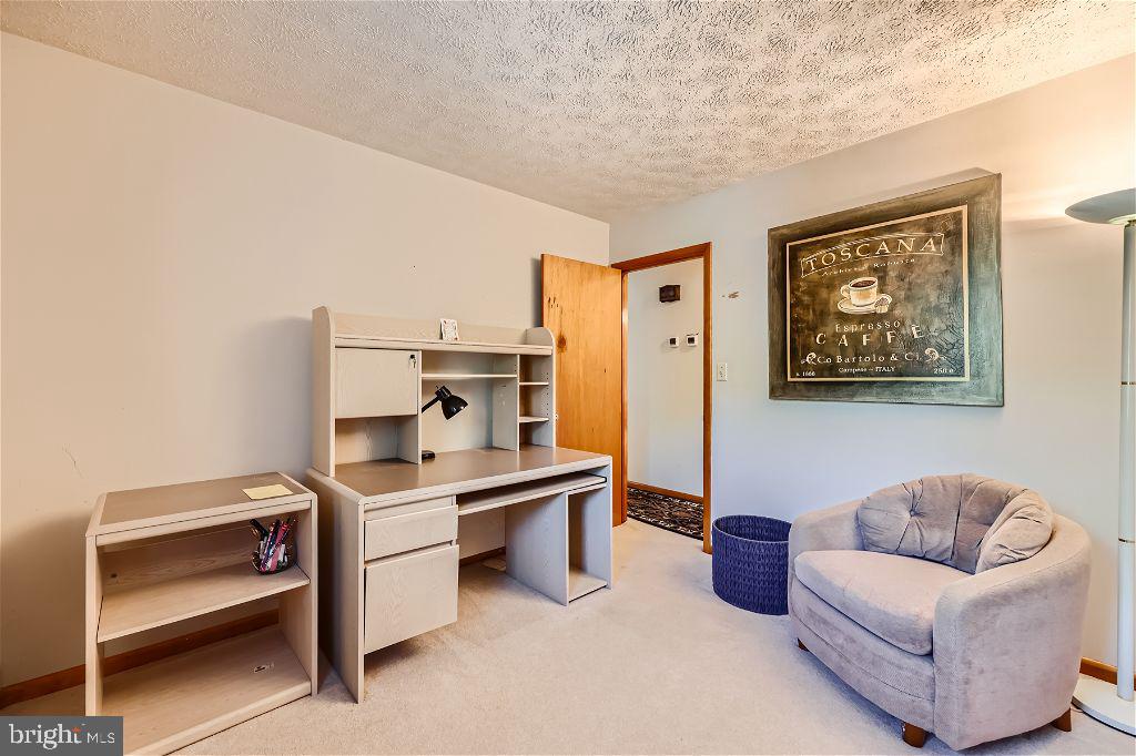 LAKESIDE VISTA - Residential