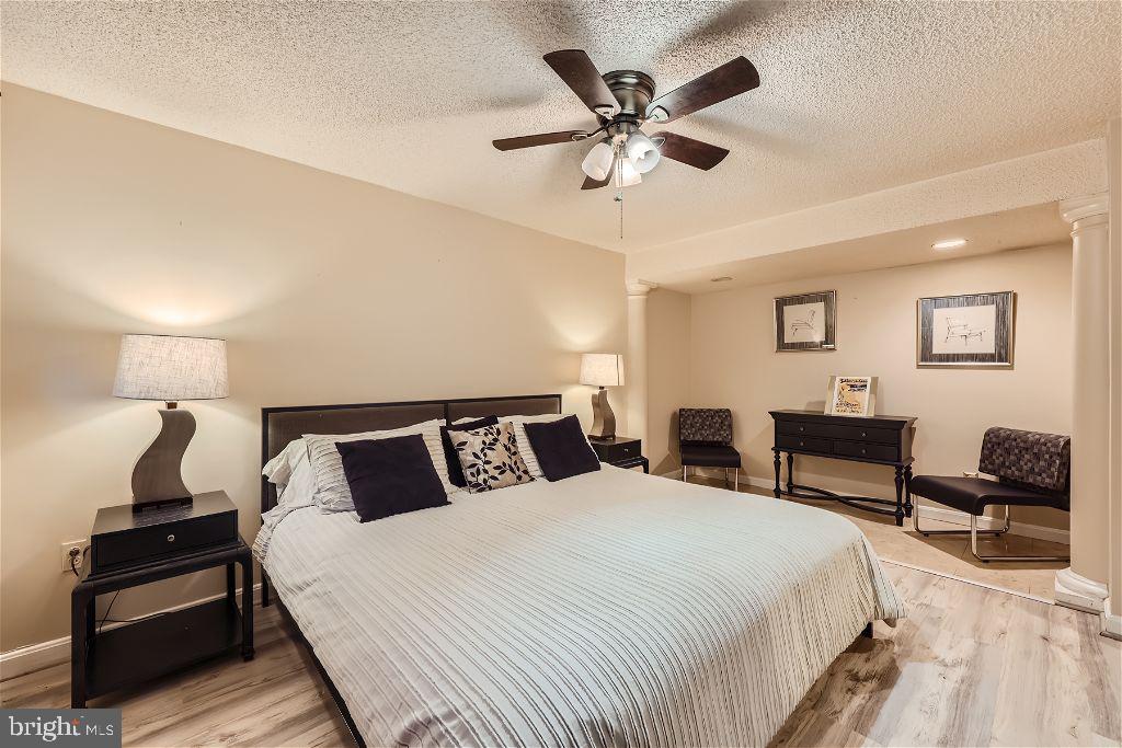 LAKESIDE VISTA - Residential