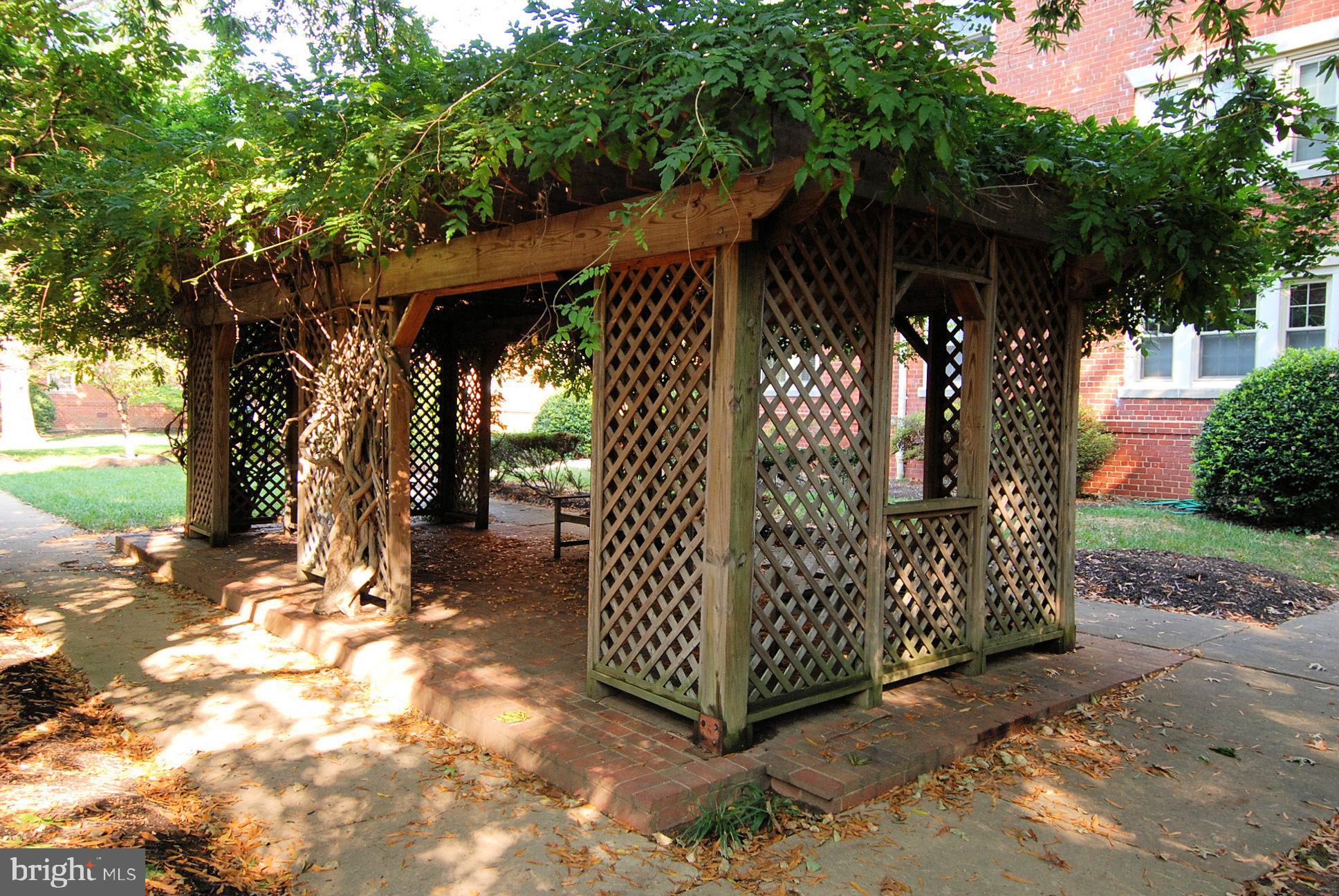 HARBOR TERRACE - Residential Lease