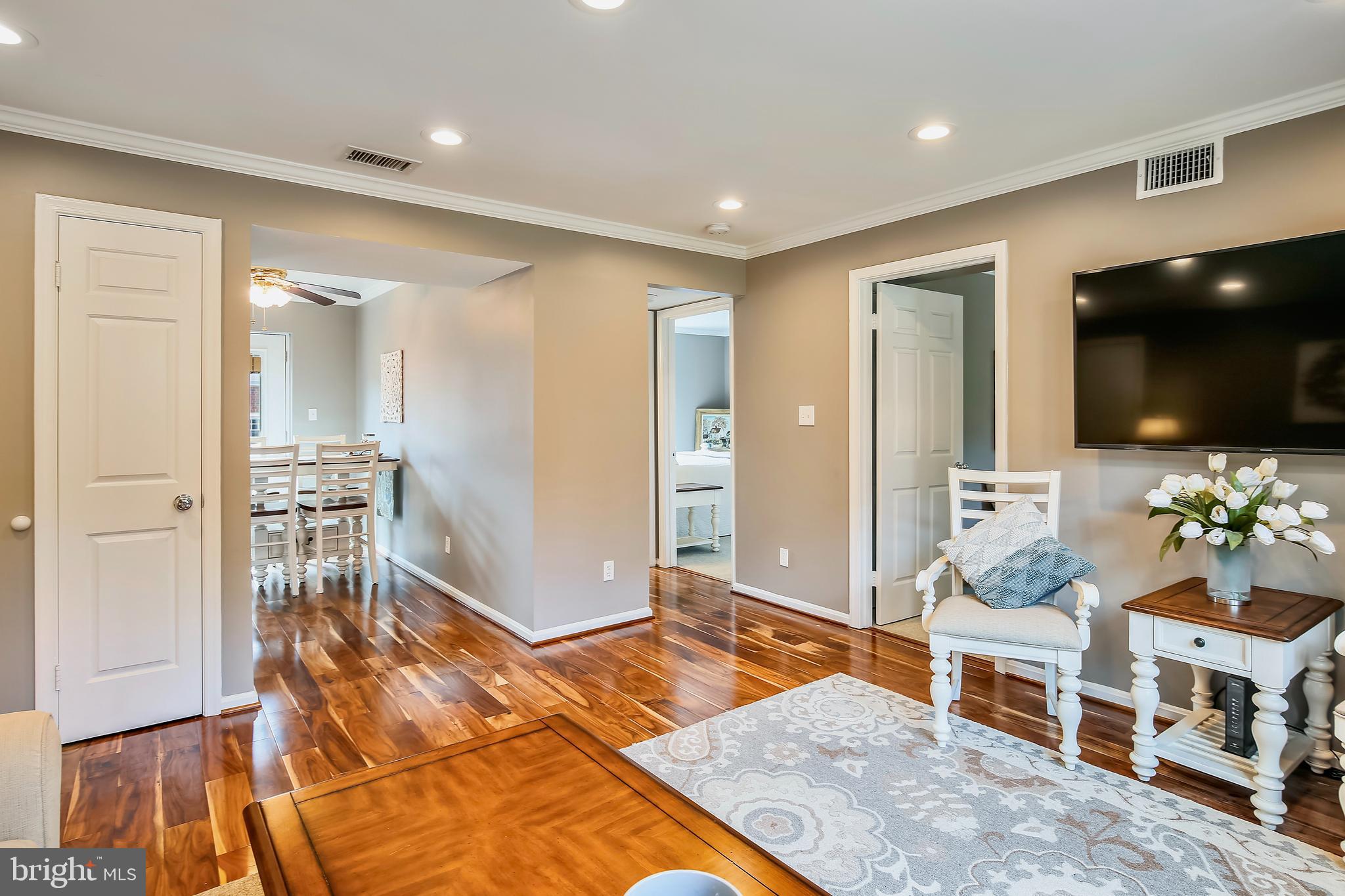 HARBOR TERRACE - Residential Lease