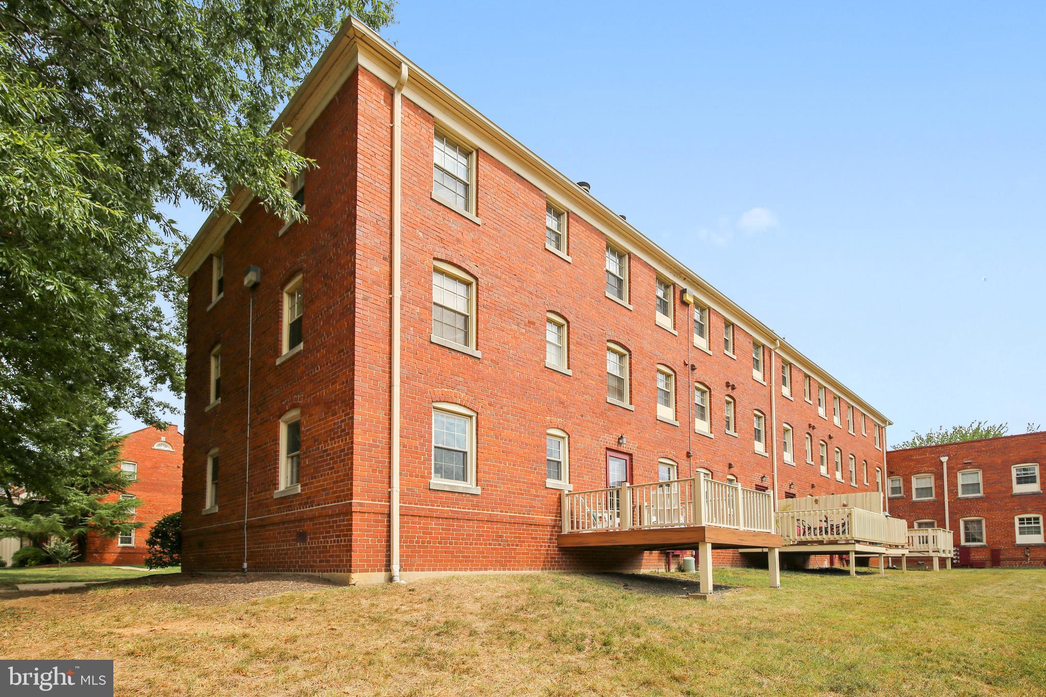 HARBOR TERRACE - Residential Lease