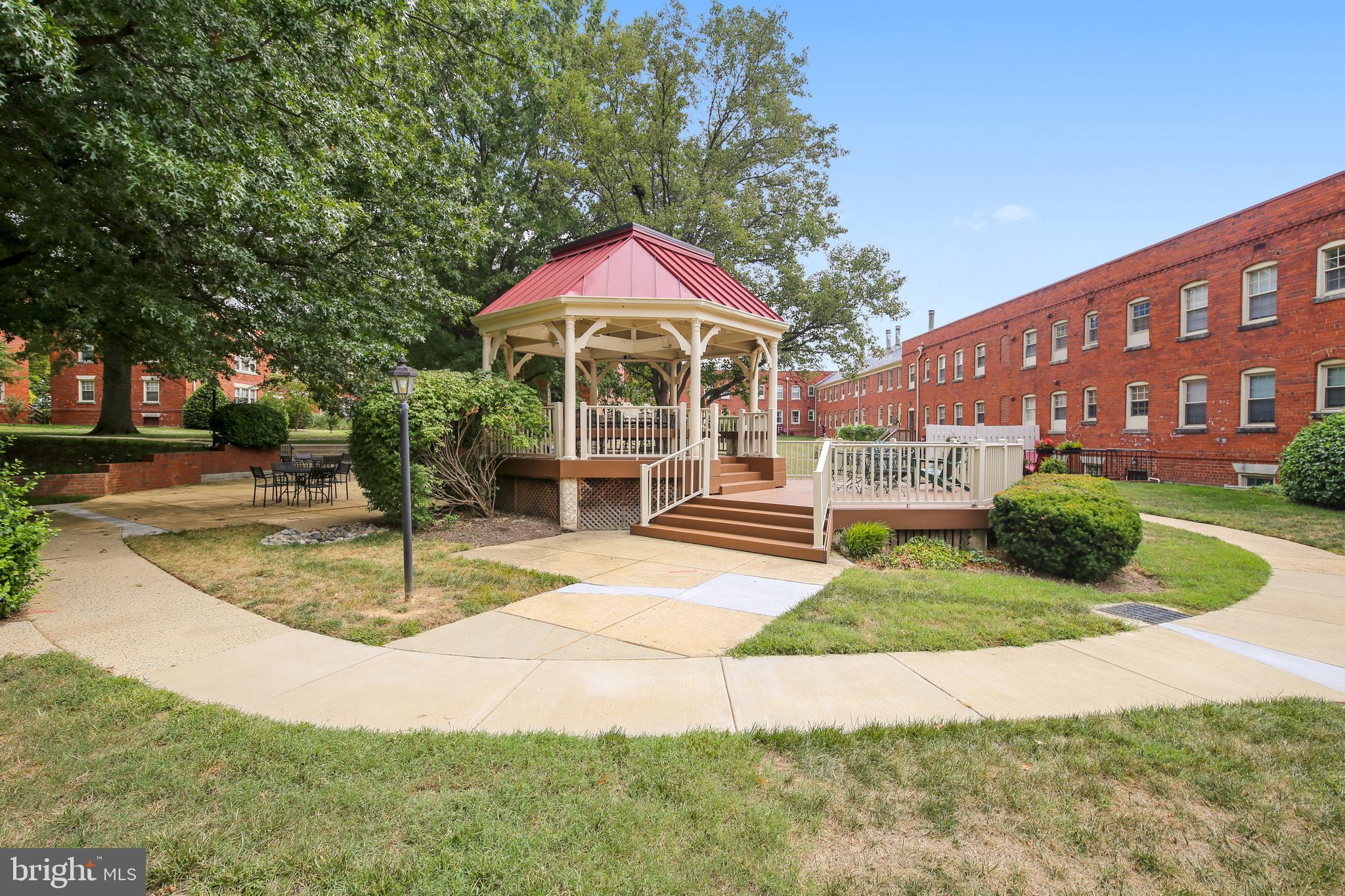 HARBOR TERRACE - Residential Lease