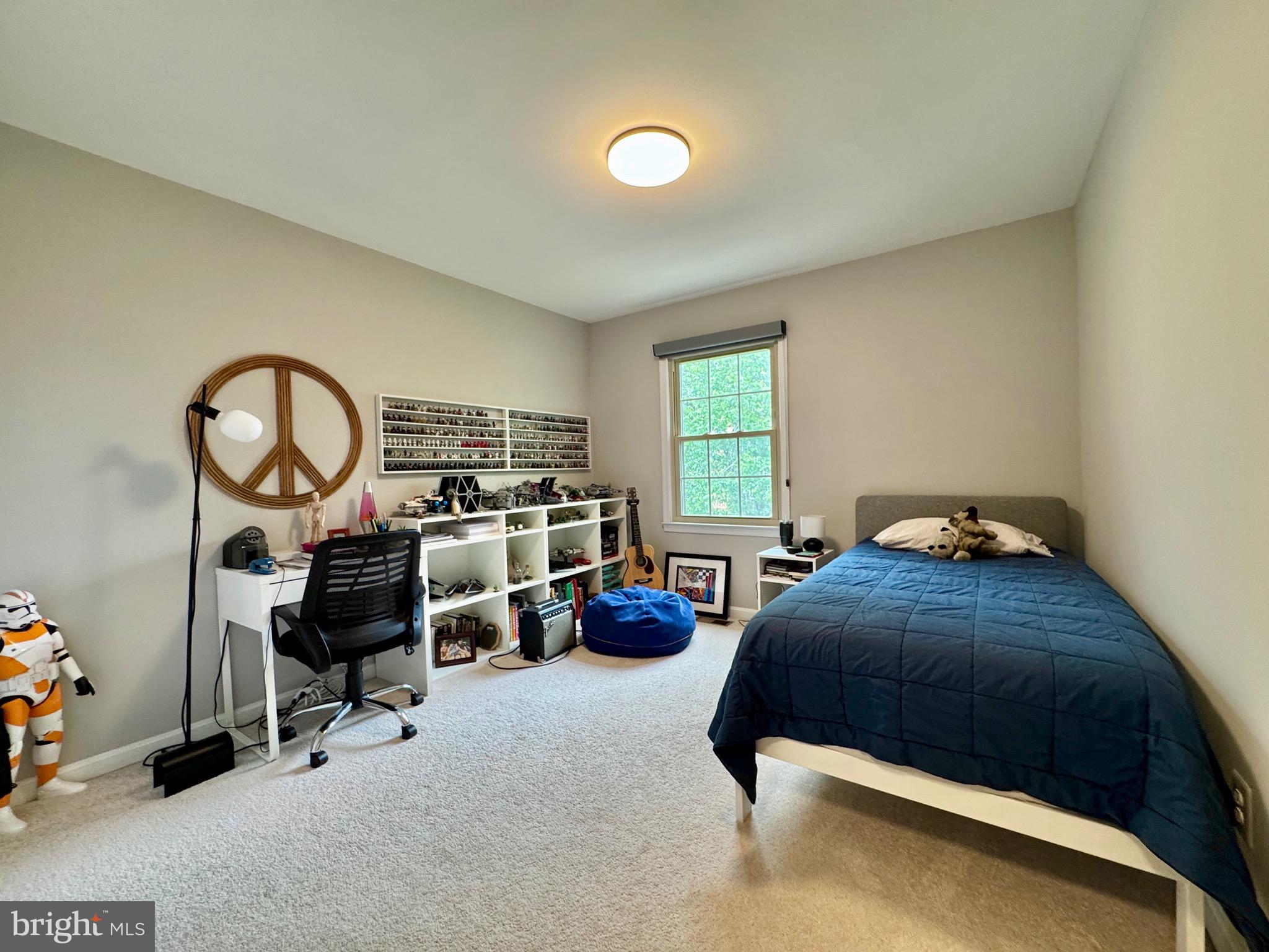 COUNTRY CREEK - Residential Lease