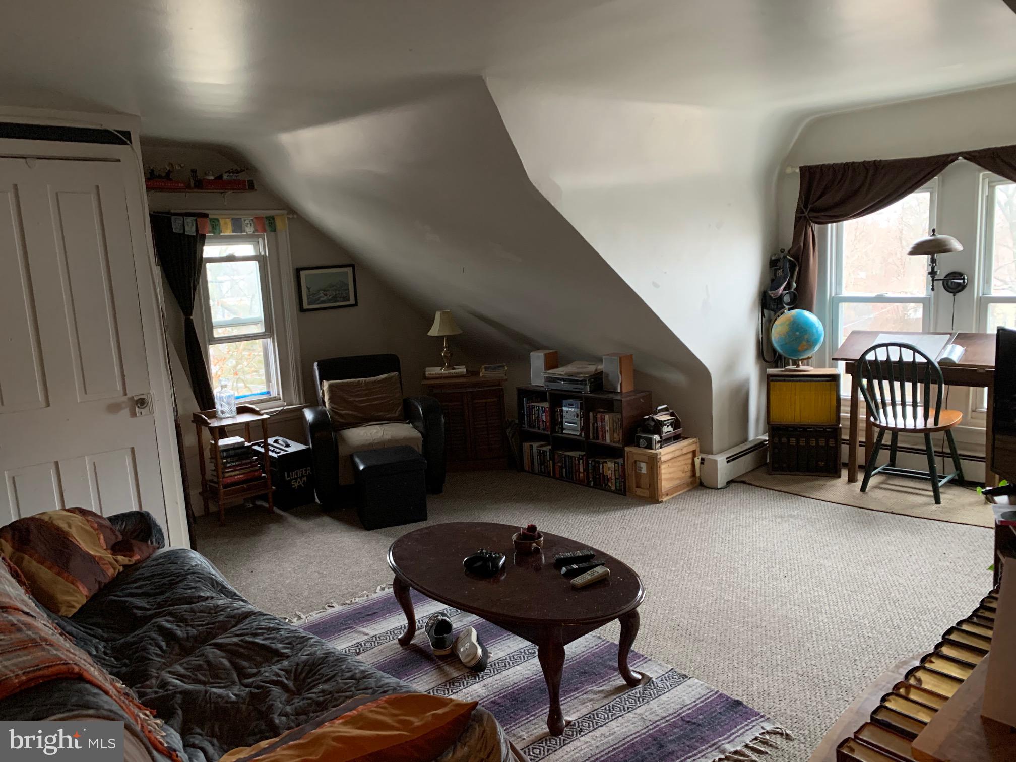 NORTH HILLS - Residential Lease