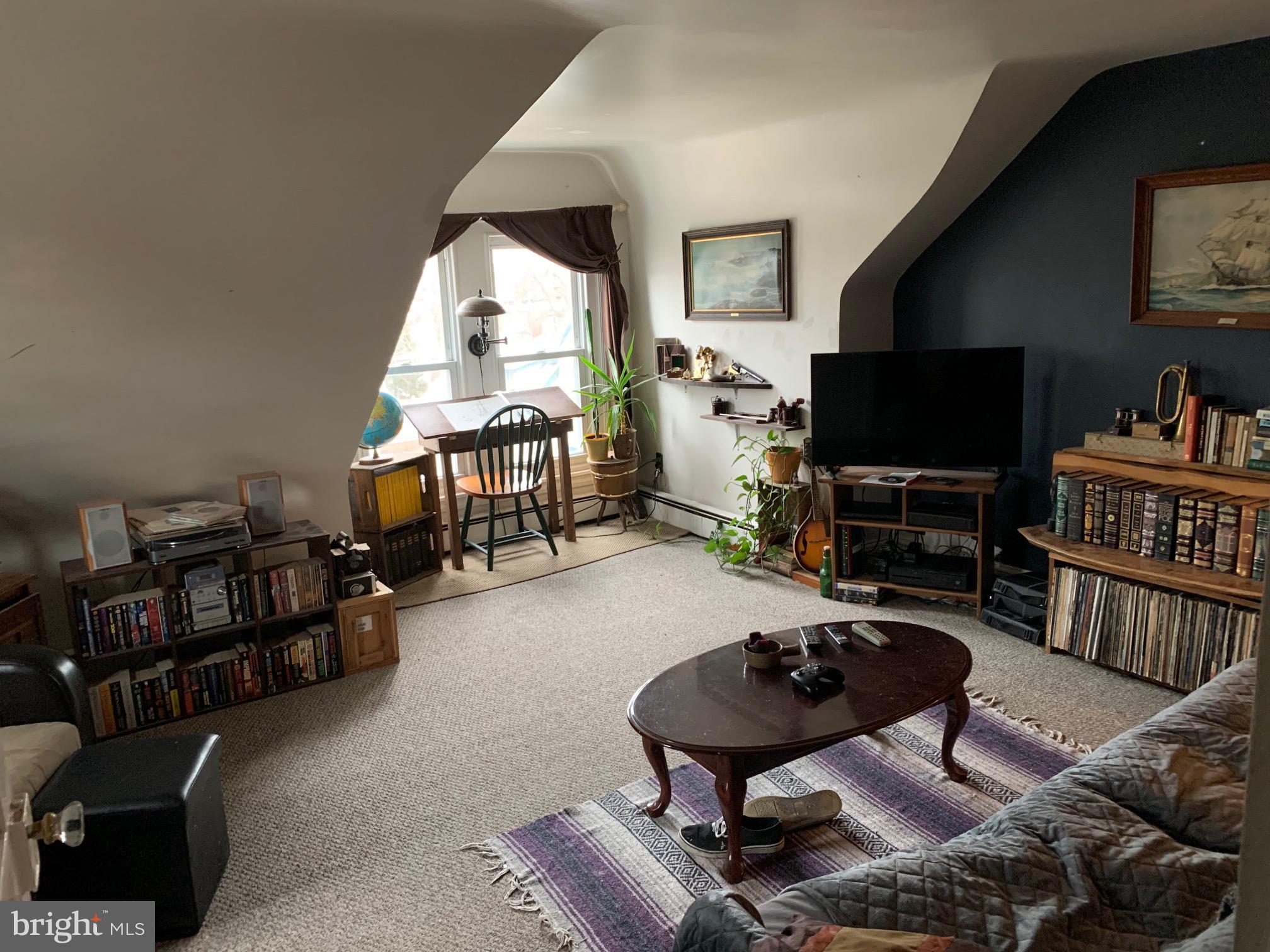 NORTH HILLS - Residential Lease