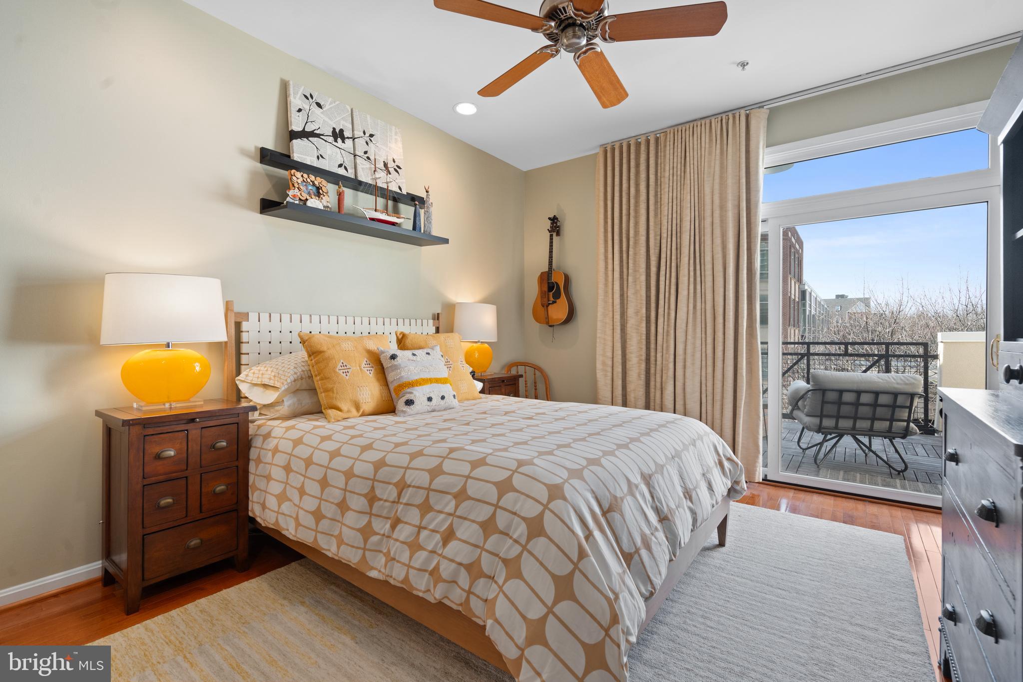 OLD TOWN NORTH - Residential