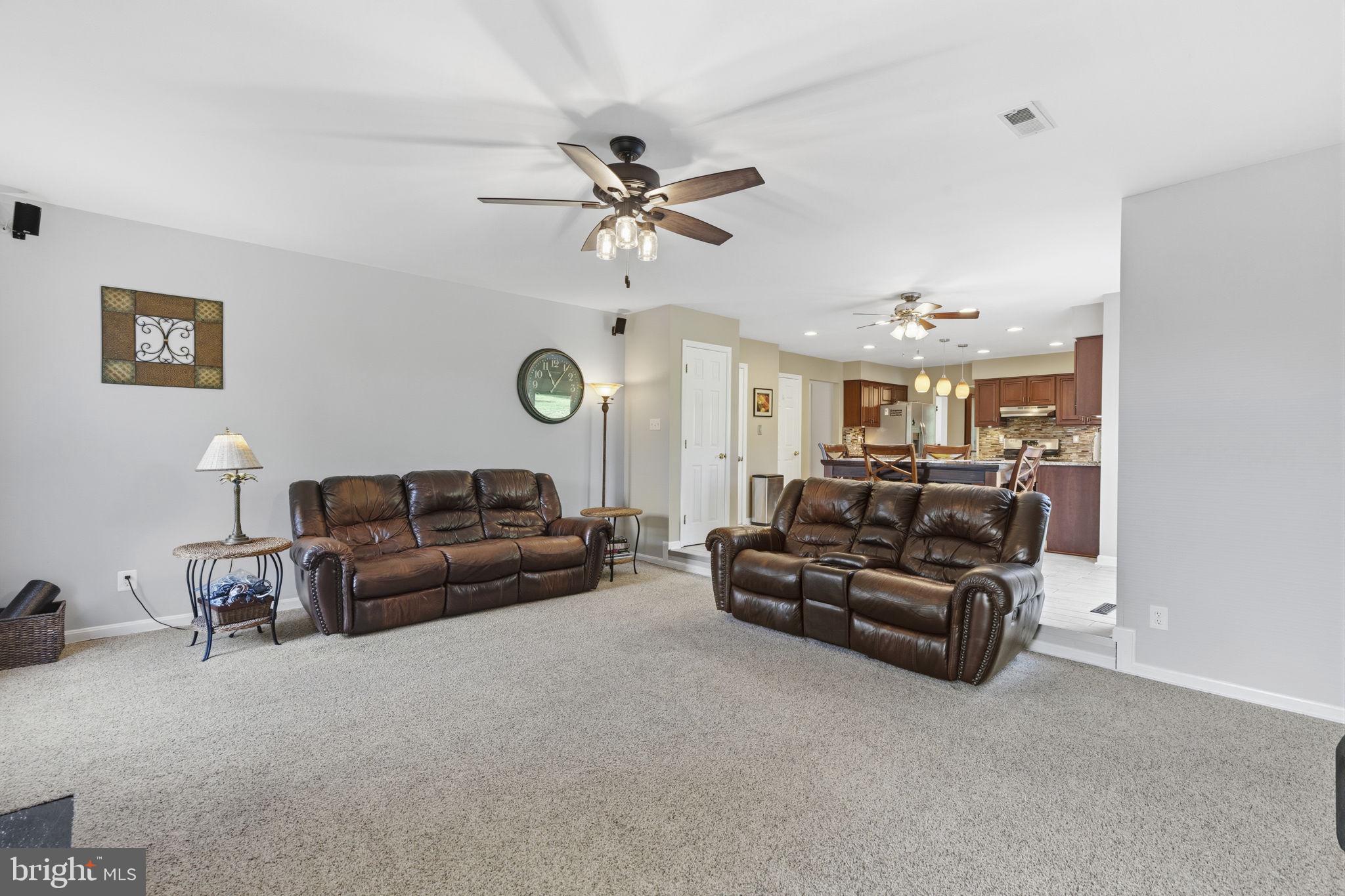 PLUMTREE ESTATES - Residential