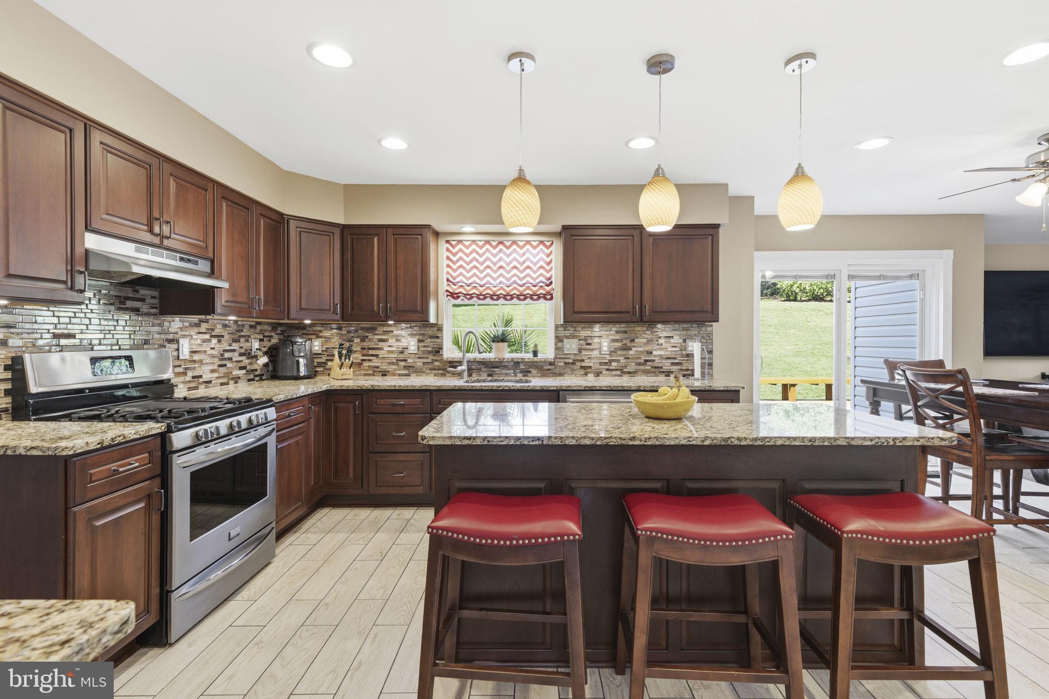 PLUMTREE ESTATES - Residential